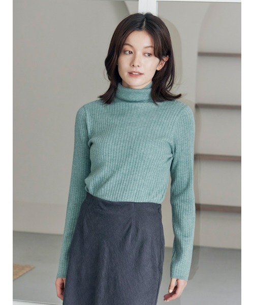 Ungrid（アングリッド）の「ウォッシャブルタートルニット（ニット/セーター・レディース・グレー/アイボリー/ブラック/レッド/グリーン/イエロー・FREE）」の5枚目の写真