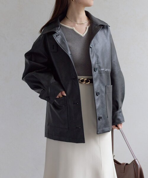 Thevon（ゼボン）の「スタンドネック合皮カバーオール（ブルゾン・レディース・ブラック/ブラウン・FREE）」の5枚目の写真