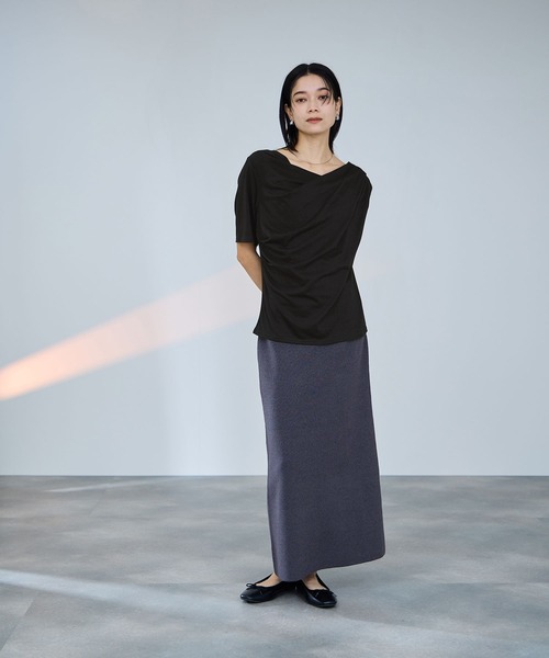 Mac-House(マックハウス)の「milli de l'air ドレープネックプルオーバー(Tシャツ/カットソー・レディース・ライトグレー/オフホワイト/ブラック・M)」の13枚目の写真