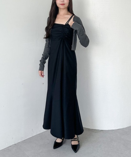 archives(アルシーヴ)の「アシメドロストキャミワンピース(ワンピース・レディース・グレー/ブラック/アイボリー・MEDIUM)」の8枚目の写真