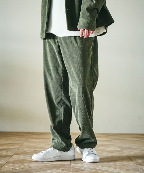 LAKOLE(ラコレ)の「コーデュロイストレートスリムパンツ / 590553(その他パンツ・メンズ・ブラウン/グレイッシュベージュ/ブラック/オリーブ・LARGE/MEDIUM/SMALL)」の4枚目の写真