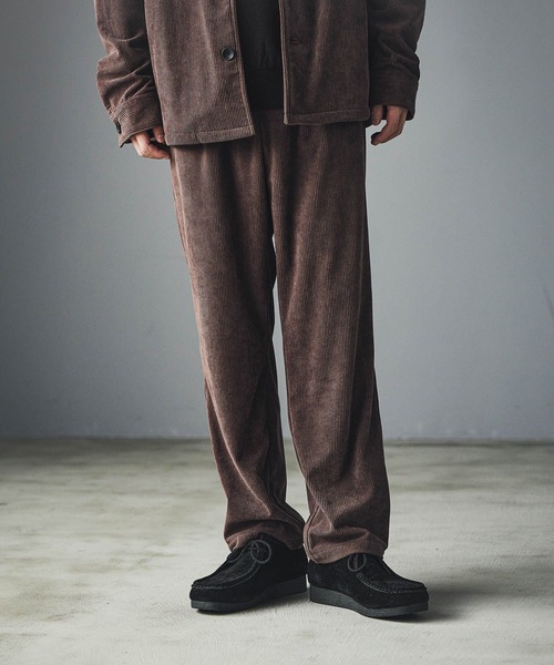 LAKOLE(ラコレ)の「コーデュロイストレートスリムパンツ / 590553(その他パンツ・メンズ・ブラウン/グレイッシュベージュ/ブラック/オリーブ・LARGE/MEDIUM/SMALL)」の8枚目の写真