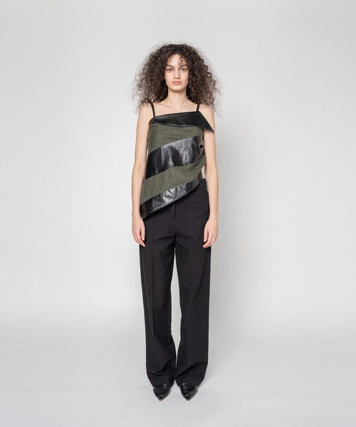 muller of yoshiokubo（ミュラーオブヨシオクボ）の「muller of yoshiokubo ミュラーオブヨシオクボ / BUMPY WOOL PANTS バンピーウールパンツ / MLF25413（その他パンツ・レディース・ブラック/ベージュ/アイボリー・36/38）」の4枚目の写真