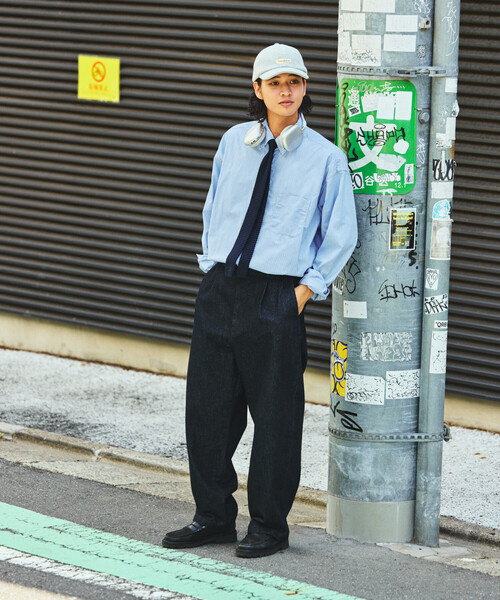 FREAK'S STORE（フリークスストア）の「FREAK’S STORE/フリークスストア ワイドテーパード デニム スラックスパンツ（デニムパンツ・メンズ・ライトグレー/ネイビー/ブラック/ブルー・SMALL/LARGE/MEDIUM）」の11枚目の写真