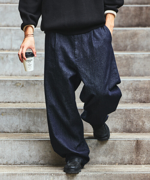 FREAK'S STORE（フリークスストア）の「FREAK’S STORE/フリークスストア ワイドテーパード デニム スラックスパンツ（デニムパンツ・メンズ・ライトグレー/ネイビー/ブラック/ブルー・SMALL/LARGE/MEDIUM）」の19枚目の写真