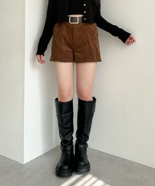 archives（アルシーヴ）の「ローウエストコーデュロイショートパンツ（その他パンツ・レディース・ブラウン/キャメル・MEDIUM）」の12枚目の写真