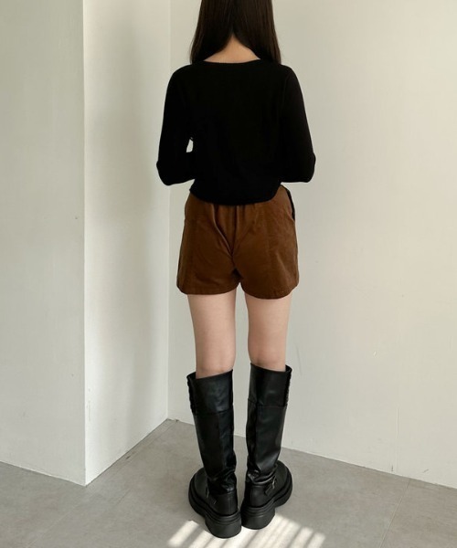 archives（アルシーヴ）の「ローウエストコーデュロイショートパンツ（その他パンツ・レディース・ブラウン/キャメル・MEDIUM）」の20枚目の写真