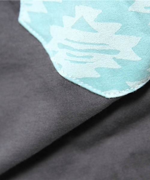 TOPO RANCH（トポランチ）の「【TOPO RANCH】AMOEBA  ポケットTシャツ（Tシャツ/カットソー・メンズ・ネイビー・S/M）」の6枚目の写真