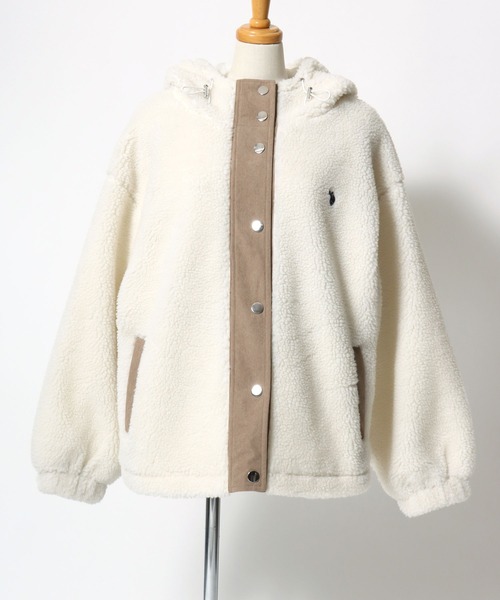 U.S. POLO ASSN.(ユーエスポロアッスン)の「「大人気アウター再入荷」別注 もこもこ冬映えアウター U.S.POLO ASSN. ボアフードブルゾン/ジャケット/無地 ドット柄(ブルゾン・レディース・アイボリー/ブラック/ベージュ/グレー系その他・M/L)」の20枚目の写真