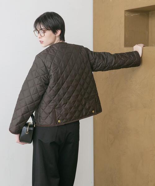 Traditional Weatherwear(トラディショナルウェザーウェア)の「『一部別注カラー』Traditional Weatherwear ARKLEY A LINE(ダウンジャケット/コート・レディース・ブラウン/ブラック・34)」の17枚目の写真