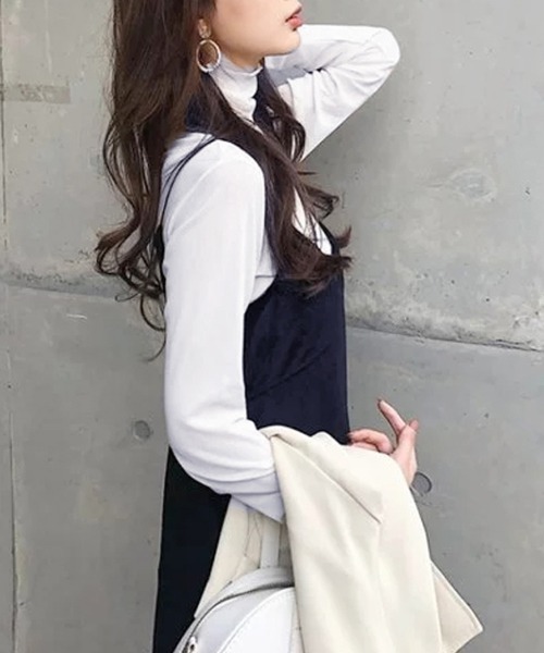 ONEP STAR(ワンピスター)の「タートルネックメローシアートップス(Tシャツ/カットソー・レディース・ダークブラウン/ホワイト/ベージュ/ブラック・FREE)」の6枚目の写真