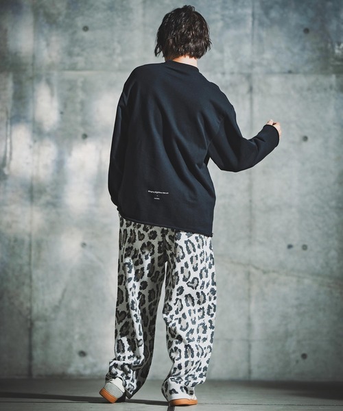 GLIMCLAP(グリムクラップ)の「mp14140-Illusionism Leopard Pattern Knitpants ニットパンツ(192-041-gla-cf)(その他パンツ・メンズ・ブラック/ベージュ/アイボリー/グレー系その他・S/M/L)」の16枚目の写真