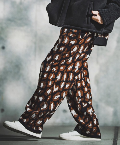 GLIMCLAP(グリムクラップ)の「mp14140-Illusionism Leopard Pattern Knitpants ニットパンツ(192-041-gla-cf)(その他パンツ・メンズ・ブラック/ベージュ/アイボリー/グレー系その他・S/M/L)」の17枚目の写真