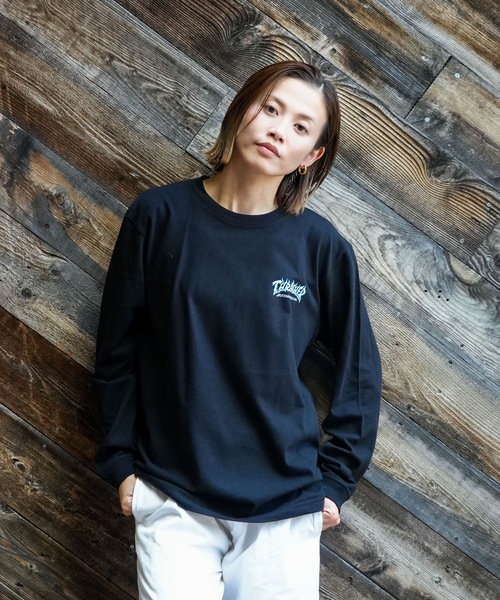 THRASHER（スラッシャー）の「FIRE LOGO L/S T-SHIRTS/THRASHER スラッシャーロゴ 長袖 Tシャツ ロンT 炎 フレーム エフェクト胸ロゴ プリント ストリート スケート（Tシャツ/カットソー・メンズ・ブラック×ブルー/ホワイト×ブルー・MEDIUM/LARGE/X-LARGE/SMALL）」の4枚目の写真