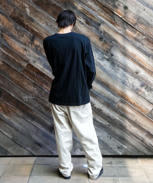 THRASHER（スラッシャー）の「FIRE LOGO L/S T-SHIRTS/THRASHER スラッシャーロゴ 長袖 Tシャツ ロンT 炎 フレーム エフェクト胸ロゴ プリント ストリート スケート（Tシャツ/カットソー・メンズ・ブラック×ブルー/ホワイト×ブルー・MEDIUM/LARGE/X-LARGE/SMALL）」の21枚目の写真