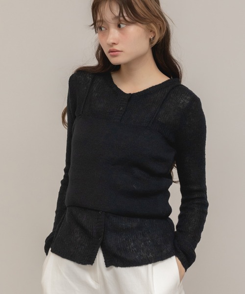 HEILIS(ヘイリス)の「ビスチェ付きレイヤードニットトップス / コンパクト クルーネック 長袖 無地 ガーリー ノームコア カジュアル シンプル 韓国 ブラック ブラウン オフィスカジュアル 秋服 冬服 ニット 赤カーディガン(ニット/セーター・レディース・ブラック/ブラウン・FREE)」の12枚目の写真
