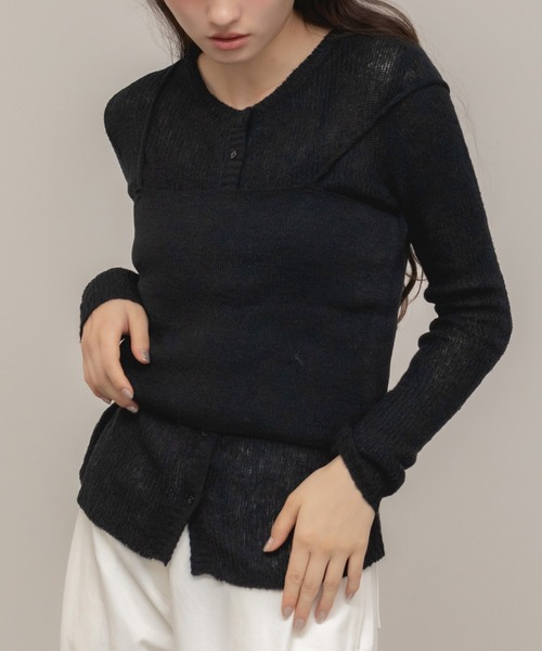 HEILIS(ヘイリス)の「ビスチェ付きレイヤードニットトップス / コンパクト クルーネック 長袖 無地 ガーリー ノームコア カジュアル シンプル 韓国 ブラック ブラウン オフィスカジュアル 秋服 冬服 ニット 赤カーディガン(ニット/セーター・レディース・ブラック/ブラウン・FREE)」の19枚目の写真