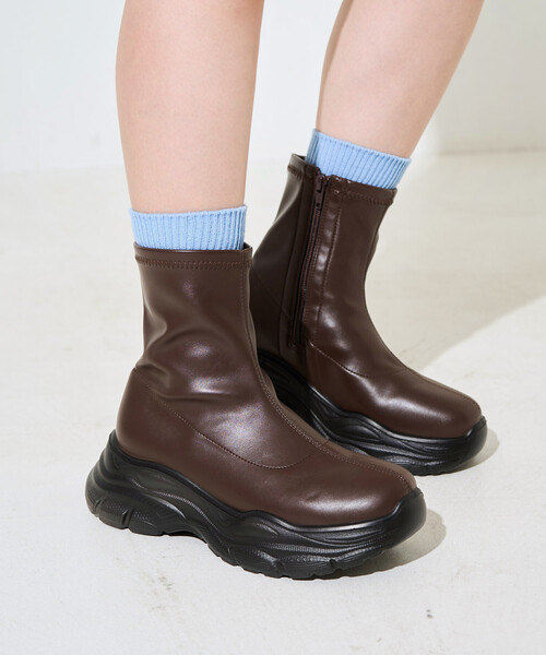 FREAK'S STORE（フリークスストア）の「限定展開　サイド ジップ 厚底 ブーツ（ブーツ・レディース・ブラック/ダークブラウン・36/38/37）」の16枚目の写真