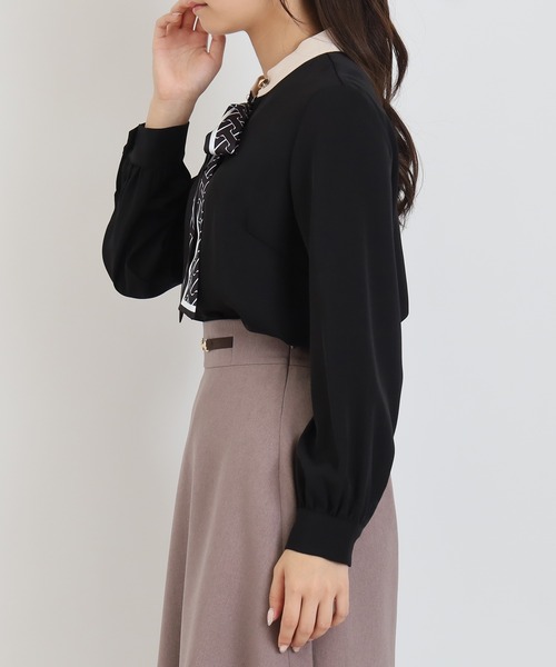 TRUDEA（トルディア）の「スカーフボウタイとろみブラウス（シャツ/ブラウス・レディース・ブラック/ホワイト/ブラウン・MEDIUM）」の14枚目の写真