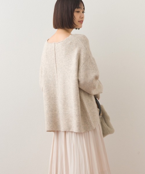 OMNES（オムネス）の「メランジVネックオーバーシルエットニットプルオーバー（ニット/セーター・レディース・ベージュ/ブラウン/ライトグレー/グレー・FREE）」の7枚目の写真