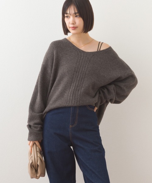 OMNES（オムネス）の「メランジVネックオーバーシルエットニットプルオーバー（ニット/セーター・レディース・ベージュ/ブラウン/ライトグレー/グレー・FREE）」の15枚目の写真
