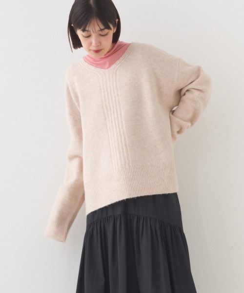 OMNES（オムネス）の「メランジVネックオーバーシルエットニットプルオーバー（ニット/セーター・レディース・ベージュ/ブラウン/ライトグレー/グレー・FREE）」の20枚目の写真