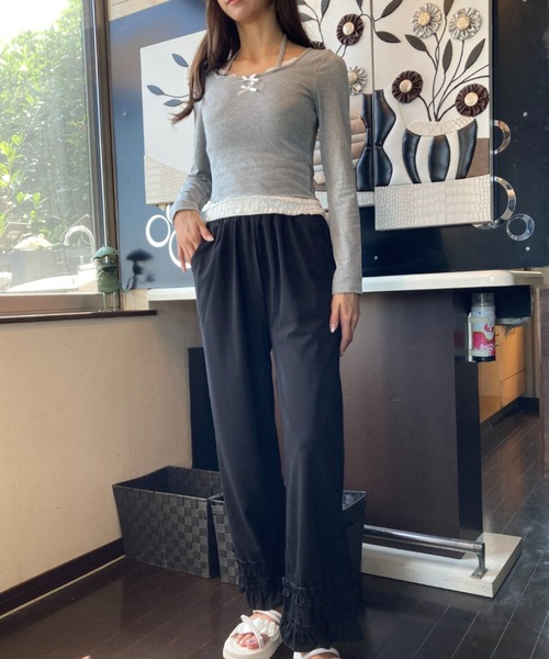 tolene(トレネ)の「レース使いフェイクレイヤードワイドネックロングスリーブトップス(Tシャツ/カットソー・レディース・グレー/ブラック・FREE)」の22枚目の写真