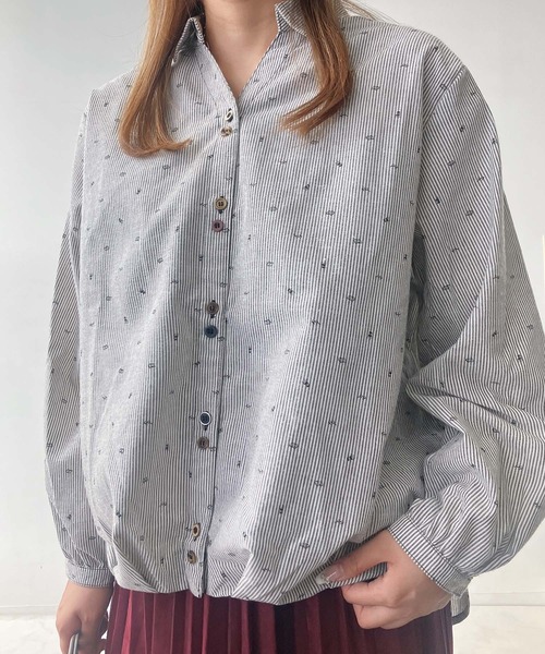 AS KNOW AS plus(アズノゥアズプラス)の「♪多釦スキッパーシャツ(シャツ/ブラウス・レディース・グレイッシュベージュ/ブラック系/ブラック系1/ホワイト系/ホワイト系2/ブラック系2・FREE)」の12枚目の写真