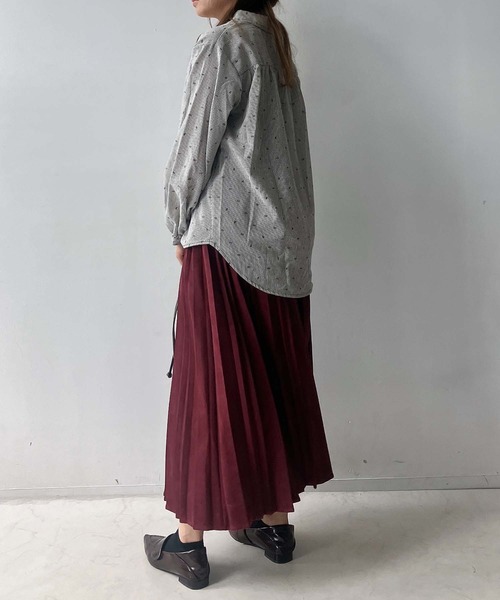 AS KNOW AS plus(アズノゥアズプラス)の「♪多釦スキッパーシャツ(シャツ/ブラウス・レディース・グレイッシュベージュ/ブラック系/ブラック系1/ホワイト系/ホワイト系2/ブラック系2・FREE)」の10枚目の写真