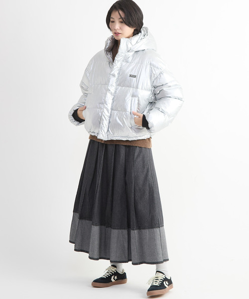 CONVERSE TOKYO(コンバーストウキョウ)の「【HL】METALLIC SHORT DOWN JACKET(ダウンジャケット/コート・レディース・シルバー/ブラック/カーキ・FREE)」の22枚目の写真