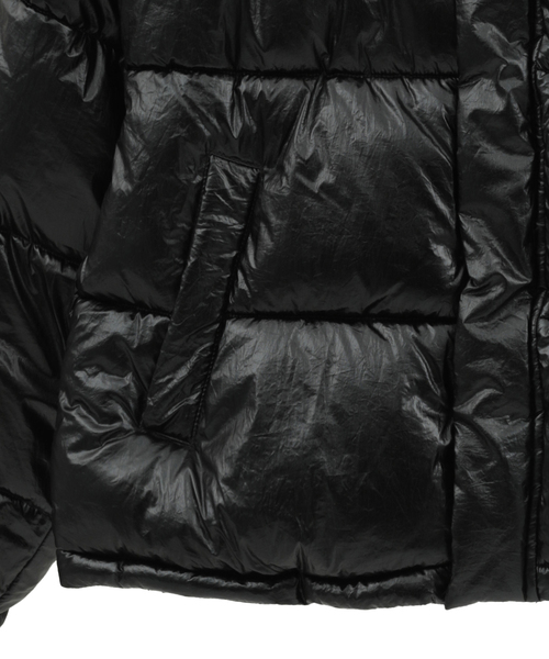 CONVERSE TOKYO(コンバーストウキョウ)の「【HL】METALLIC SHORT DOWN JACKET(ダウンジャケット/コート・レディース・シルバー/ブラック/カーキ・FREE)」の8枚目の写真