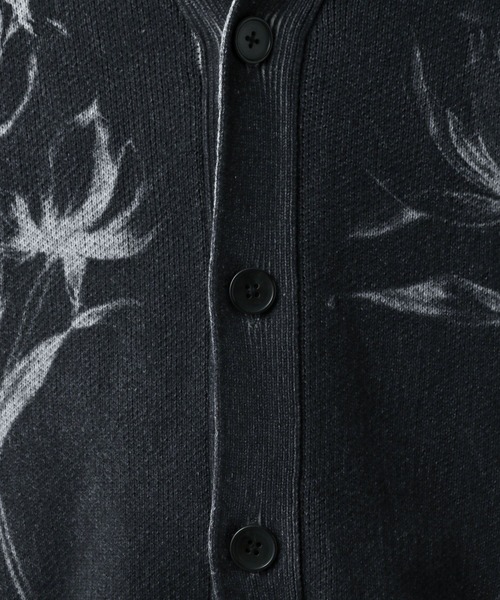 HARE（ハレ）の「デジタルフラワーモチーフカーディガン(HARE)（カーディガン/ボレロ・メンズ・ブルー/ブラック・FREE）」の8枚目の写真