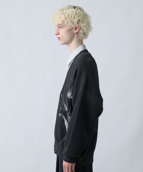 HARE（ハレ）の「デジタルフラワーモチーフカーディガン(HARE)（カーディガン/ボレロ・メンズ・ブルー/ブラック・FREE）」の20枚目の写真