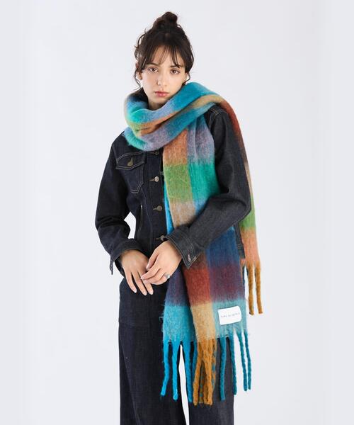 To b. by agnes b.（トゥービーバイアニエスベー）の「ブロックチェック マフラー（マフラー・レディース・ブルー・FREE）」の7枚目の写真