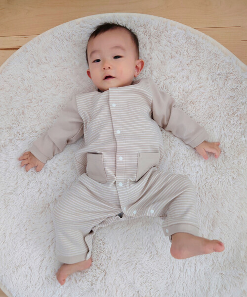 COMME CA ISM（コムサイズム）の「クマ耳付き おしりパッチ ツーウェイオール（ロンパース・キッズ・ネイビー/ベージュ・60-80cm）」の3枚目の写真