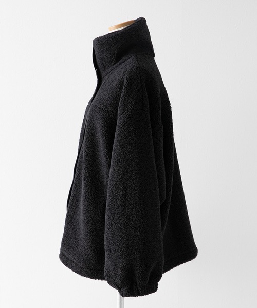 Diable baiser(ディアブルベーゼ)の「ボアスタンドブルゾン【ジャケット】【コート】(その他アウター・レディース・アイボリー/ブラック/モカ・LARGE/MEDIUM)」の7枚目の写真