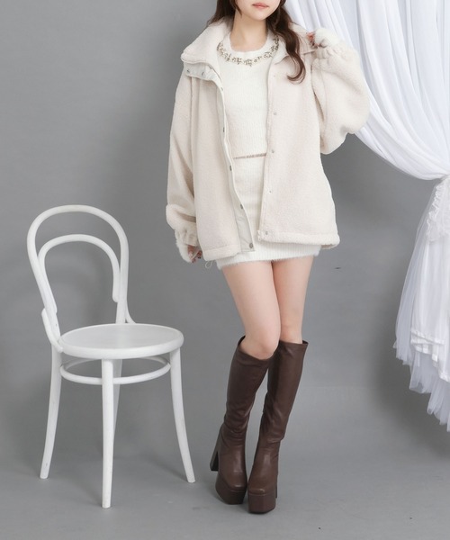 Diable baiser(ディアブルベーゼ)の「ボアスタンドブルゾン【ジャケット】【コート】(その他アウター・レディース・アイボリー/ブラック/モカ・LARGE/MEDIUM)」の16枚目の写真