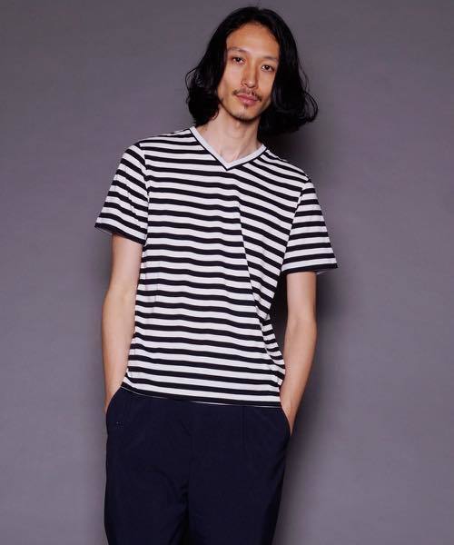 DETAILS（ディテールズ）の「DETAILS-BASIC/ Basic V-Neck Border Tee（Tシャツ/カットソー・メンズ・ホワイト×ブラック/ホワイト×ブルー・SMALL/LARGE/MEDIUM）」の13枚目の写真