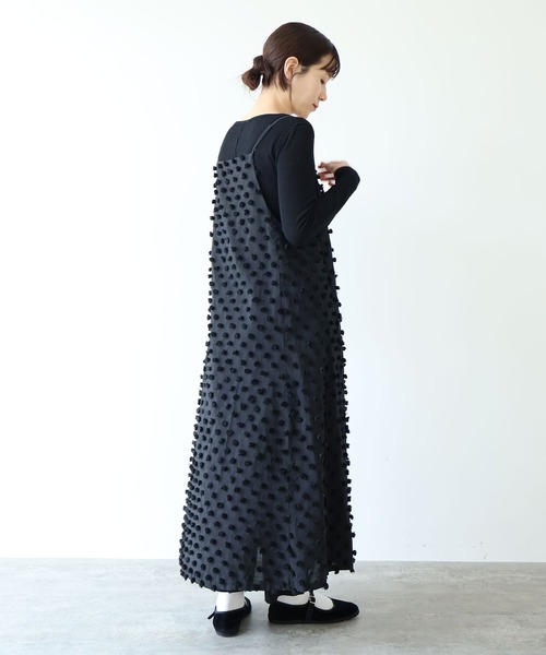 yuni（ユニ　）の「△dotジャカード 2way ジャンパースカート（ジャンパースカート・レディース・キナリ/ブラック・FREE）」の8枚目の写真