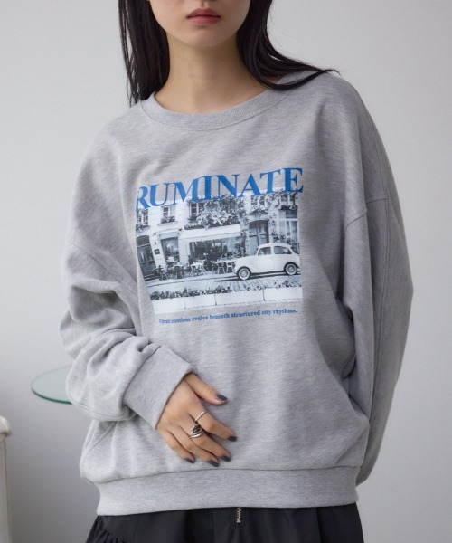 AZUL by moussy（アズールバイマウジー）の「フォトプリントスウェット（スウェット・レディース・アイボリー/ブラック/杢グレー・FREE）」の3枚目の写真