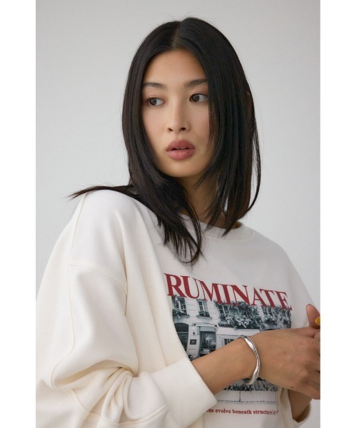 AZUL by moussy（アズールバイマウジー）の「フォトプリントスウェット（スウェット・レディース・アイボリー/ブラック/杢グレー・FREE）」の5枚目の写真