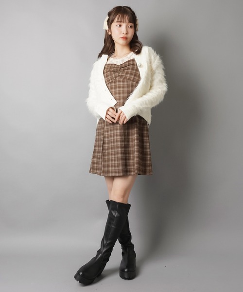 SPINNS（スピンズ）の「チェックミニキャミワンピース/ギャザー（ワンピース・レディース・ブラック/ブラウン/レッド・ONESIZE）」の10枚目の写真