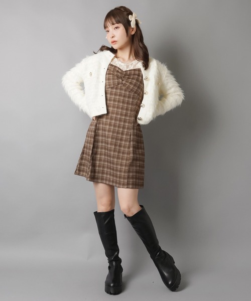 SPINNS（スピンズ）の「チェックミニキャミワンピース/ギャザー（ワンピース・レディース・ブラック/ブラウン/レッド・ONESIZE）」の11枚目の写真