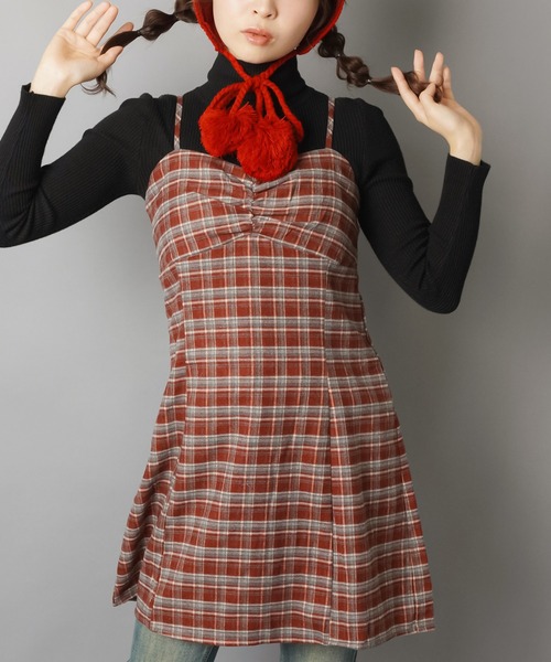 SPINNS（スピンズ）の「チェックミニキャミワンピース/ギャザー（ワンピース・レディース・ブラック/ブラウン/レッド・ONESIZE）」の13枚目の写真