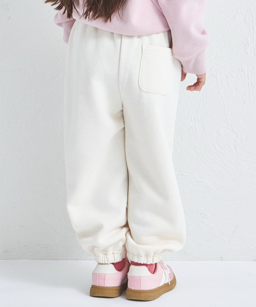 pairmanon(ペアマノン)の「【ぬくふわ】裏起毛 カラフルハートボタン ジョガーパンツ(スウェットパンツ・キッズ・アイボリー/ブラック/ライトピンク・100/110/120/130/140/150/90)」の6枚目の写真