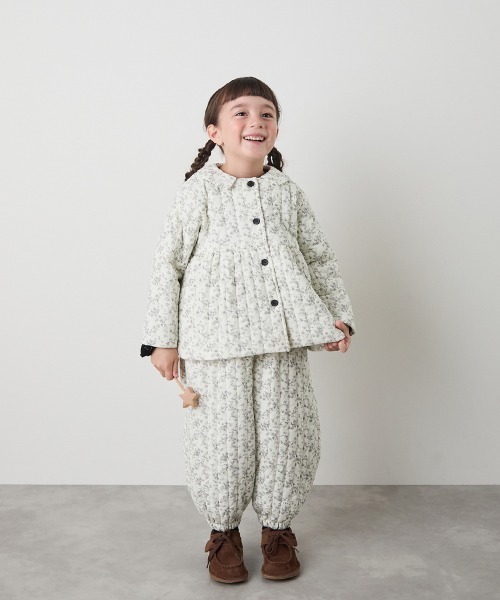 riziere（リジェール）の「【リンクコーデ】キルティング花柄コート（その他アウター・キッズ・オフホワイト・90/100/110/120/130/140/150）」の5枚目の写真