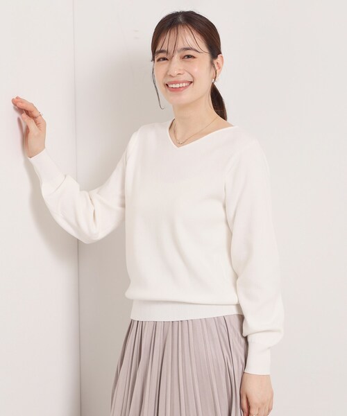 セール】【手洗い可】アンジェリーナ総針vネックニット（ニット