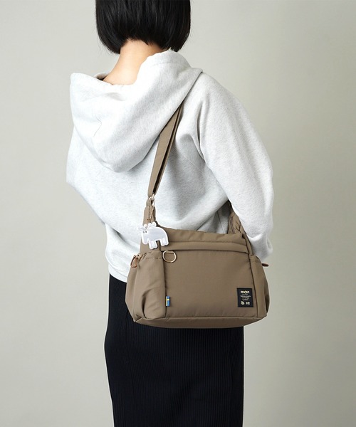 moz(モズ)】ボンディング ショルダーバッグ 3.5L ZLQK-01（ショルダー