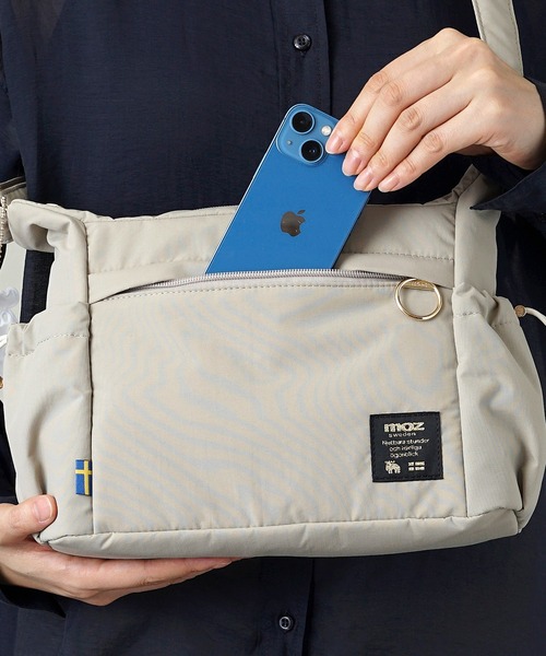 moz(モズ)の「【moz(モズ)】ボンディング ショルダーバッグ 3.5L ZLQK-01(ショルダーバッグ・レディース・グレイッシュベージュ/モカ/ブラック/ブルー・ONE SIZE)」の16枚目の写真