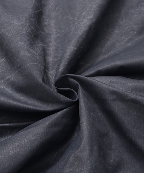 Revo.（レボ）の「ヴィンテージ加工 ヘビーナイロンツイル MA-1 パデッド ブルゾン 中綿ジャケット（MA-1・メンズ・ブラック/カーキ・M/L/XL）」の13枚目の写真